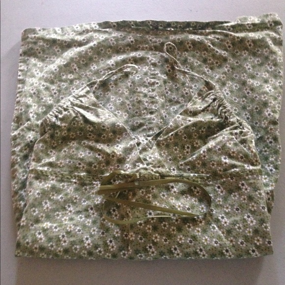 Spaghetti Strapped Floral Dress - Picture 1 of 4